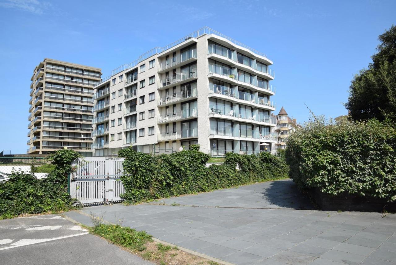 Sea View Penthouse Apartment De Panne